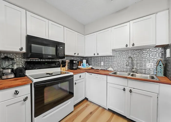 The Cove A 116 Apartment